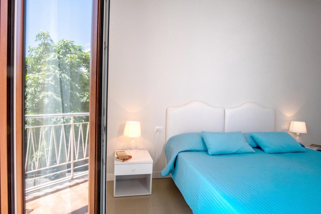 Bright House Apartment Sorrento Exterior foto