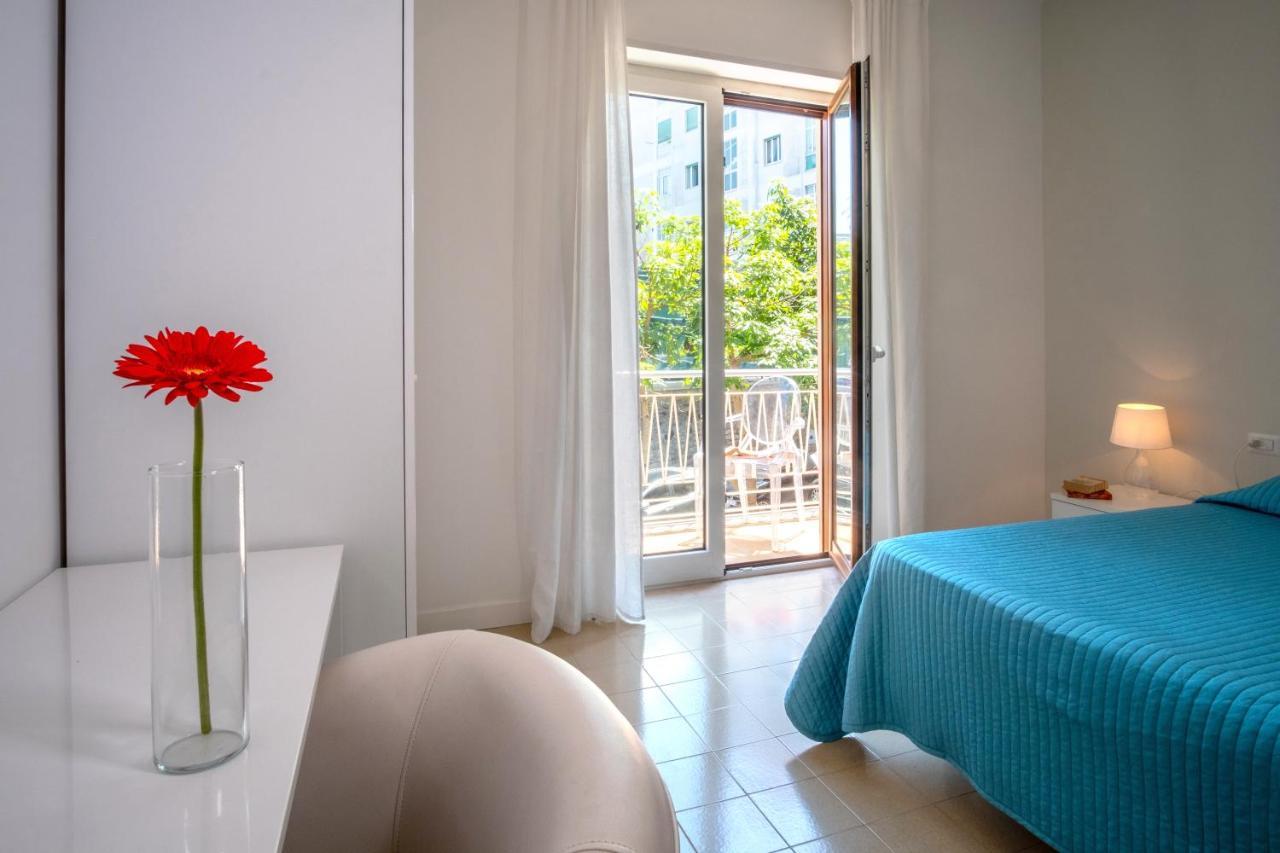 Bright House Apartment Sorrento Exterior foto